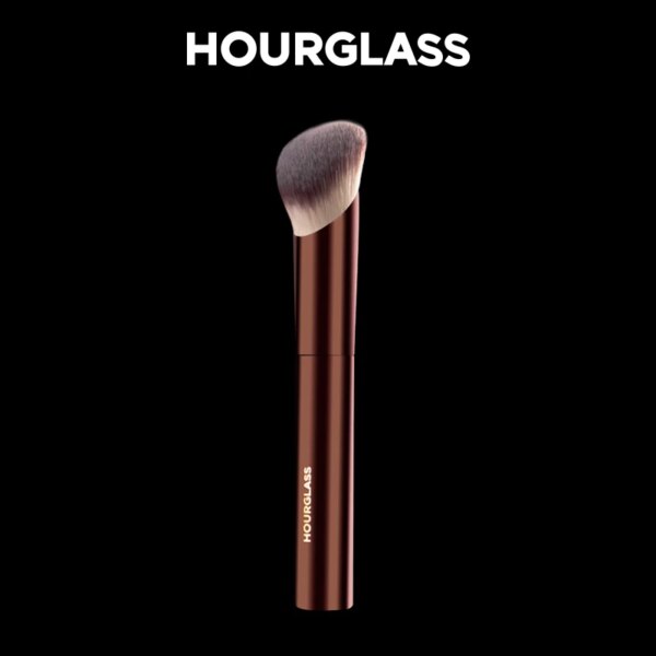 Hourglass Makeup Brush- No.21 Ambient Soft Glow Foundation Brush Soft Fiber Hair Fashion Design Single Face Brush