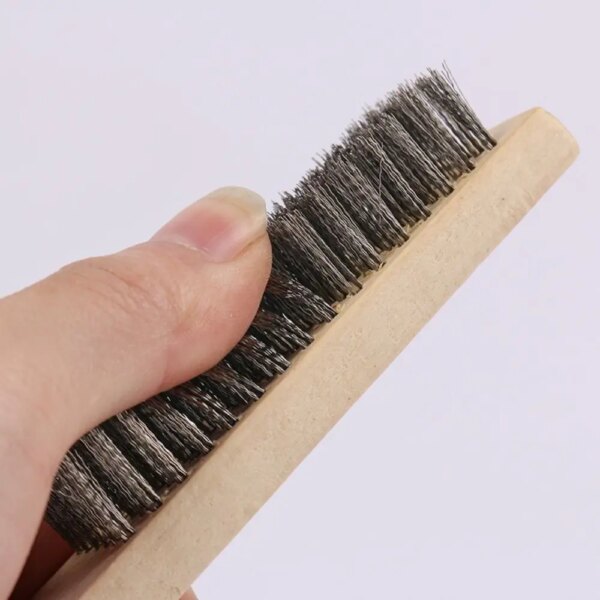 Wooden handle stainless steel wire brush for stationery, paint removal, rust removal, root carving, diamond Bodhi cleaning